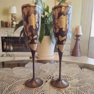 Soma- Traditional Copper Goblets (set of 2) (image 1) Soma- Traditional Copper Goblets (set of 2)